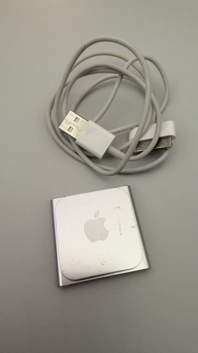 Apple Lettore multimediale portatile: iPod nano 6th gen 8GB – Usato da Uitikon Waldegg venduto da AndersWohoo 5