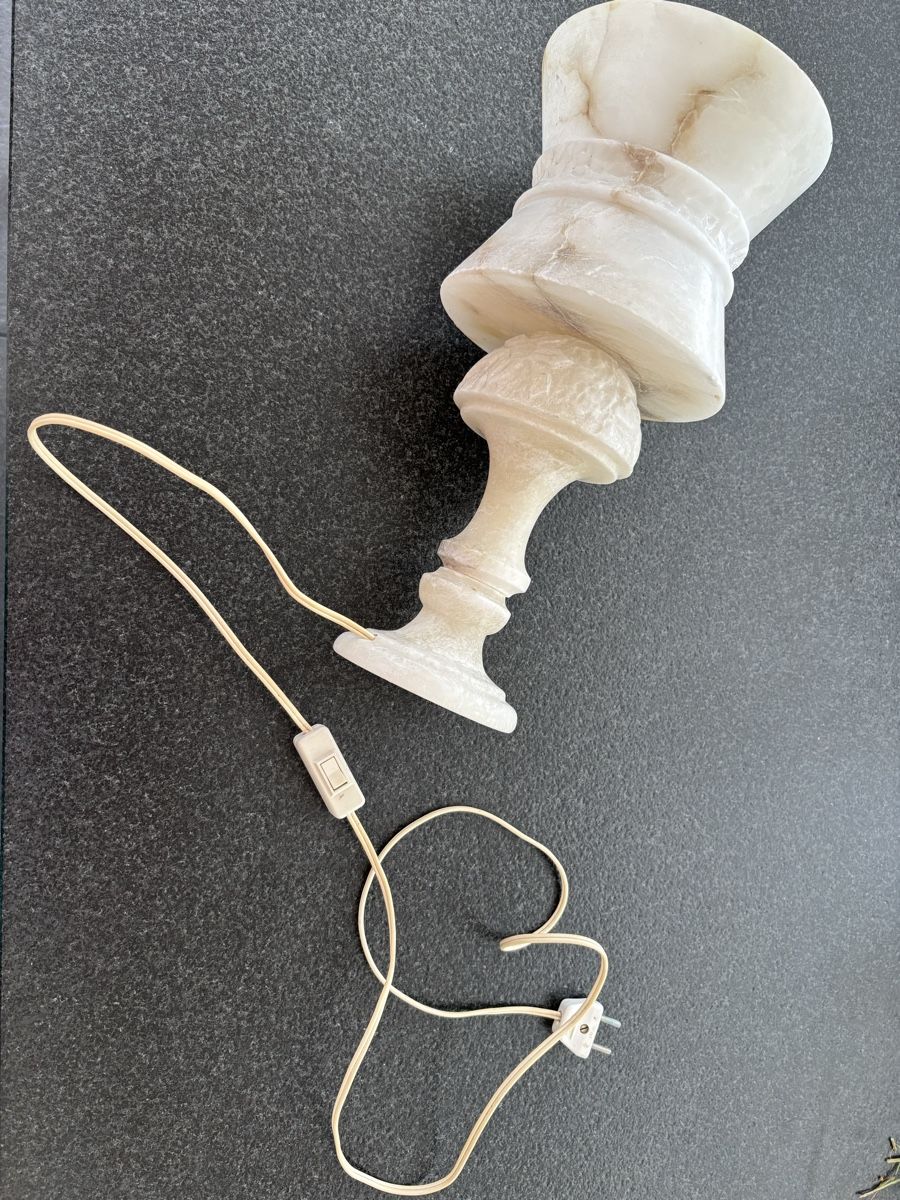 Lampade: Lampe de table en albâtre ancienne  – Usato da Bollion venduto da fran12 3