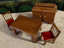 Antikes Esszimmer um 1920-1930 fürs Puppenhaus-Puppenstube