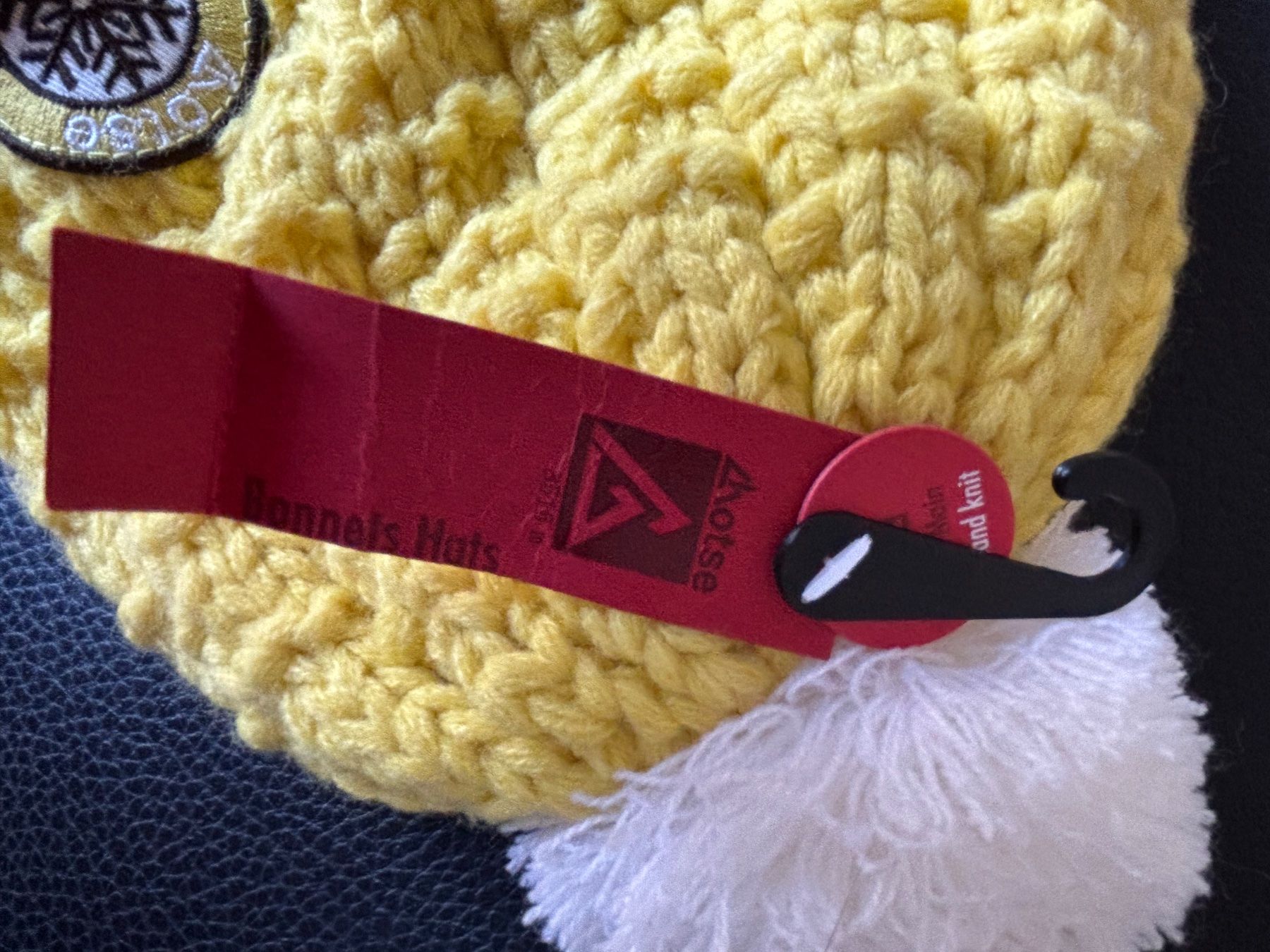Copricapi, berretti & cappellini: Bonnet Lhotse 8516m référence Ananke, neuf – Nuovo e nell'imballaggio originale da Montreux venduto da elo_c6bf 2