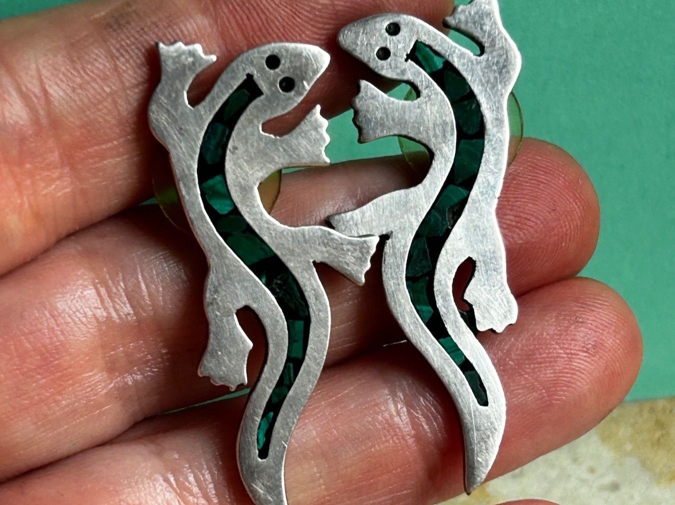 Ohrringe & -stecker: Gecko-Ohrringe Malachit Silber (gross) – Gebraucht aus Dittingen von Bijoubelle