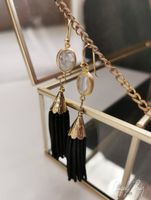 boucles d'oreilles dorées à franges noires ❤️