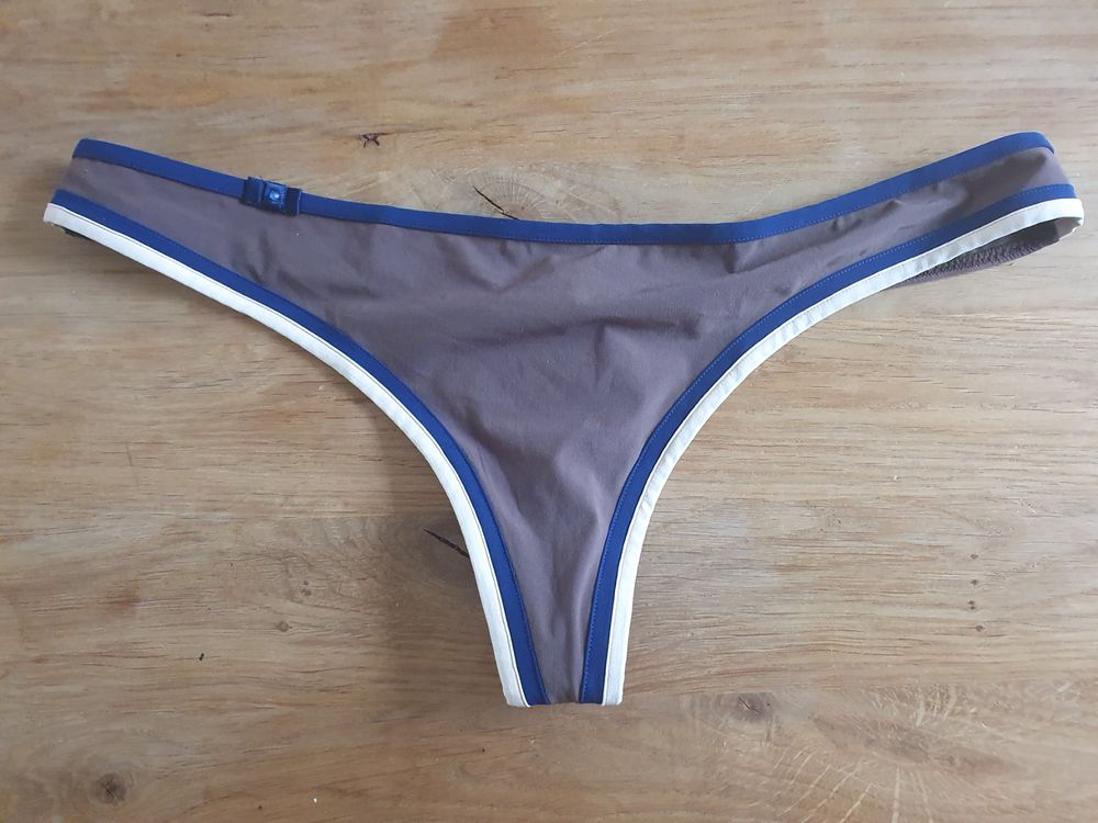 La Perla String L (Neu und originalverpackt) in Grandval für CHF 9.95 ...