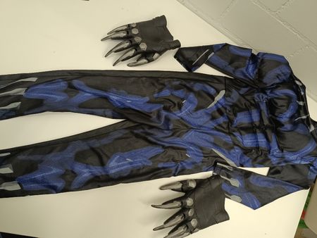 Black Panther Kostüm mit Handschuhen Gr. 122/128