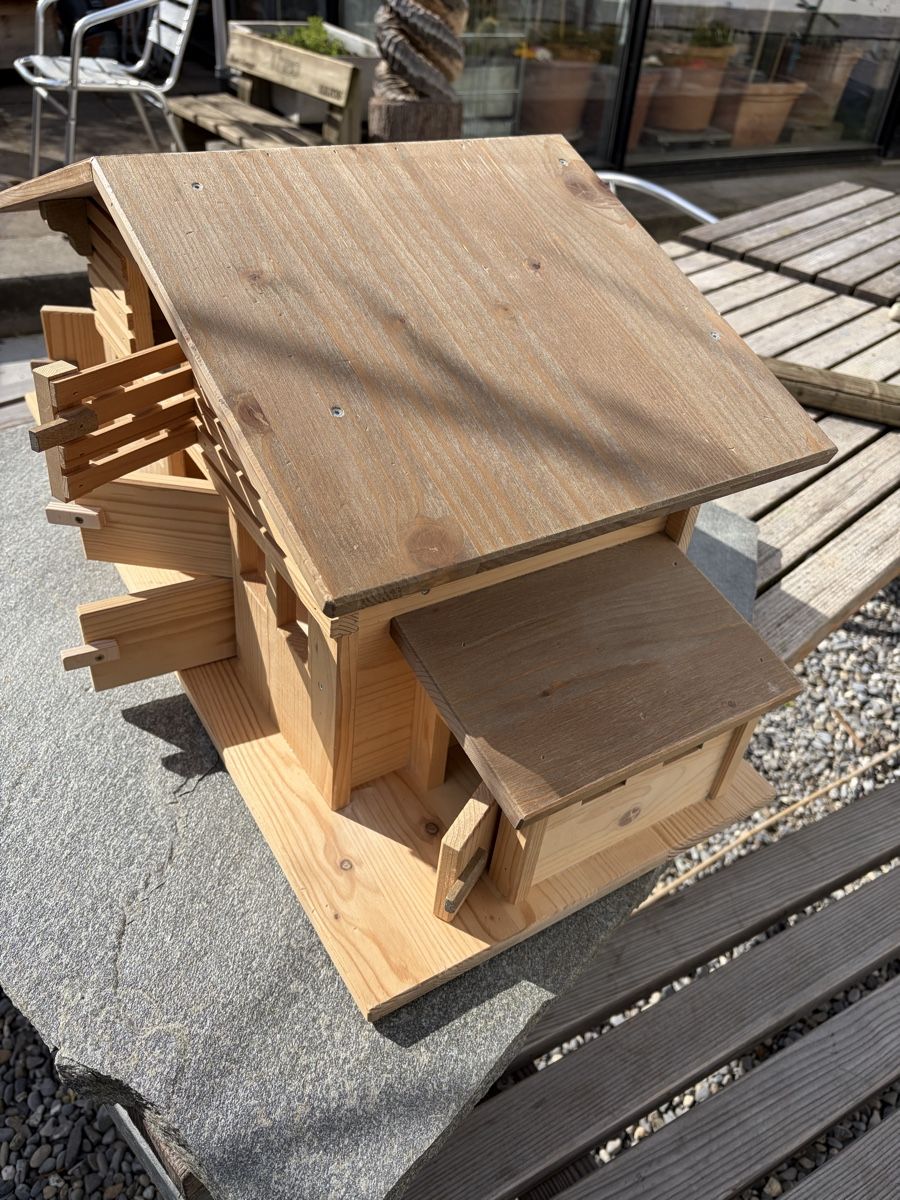 Trauffer Giocattoli: Trauffer Holzstall 144 – Usato da Luzern venduto da muell17 2