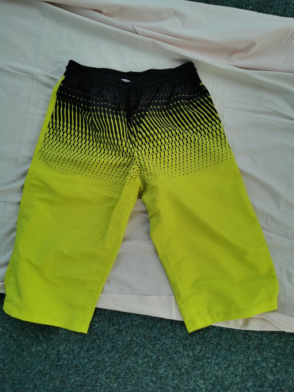 Pantalons: Hosen – D'occasion à Schafisheim par nachteule73