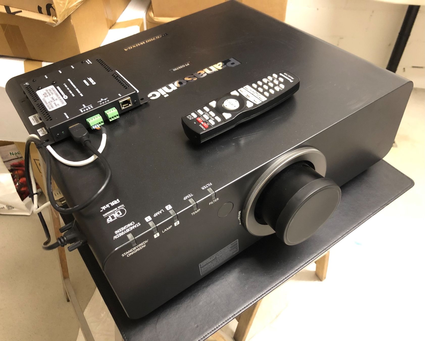 Panasonic Proiettori: Panasonic Beamer – Usato da Oberwil BL venduto da scorpio70 6