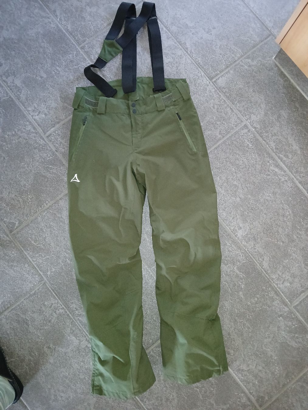 Skis: schöffel Skihose 48 – Gebraucht aus recherswil von papamoll71
