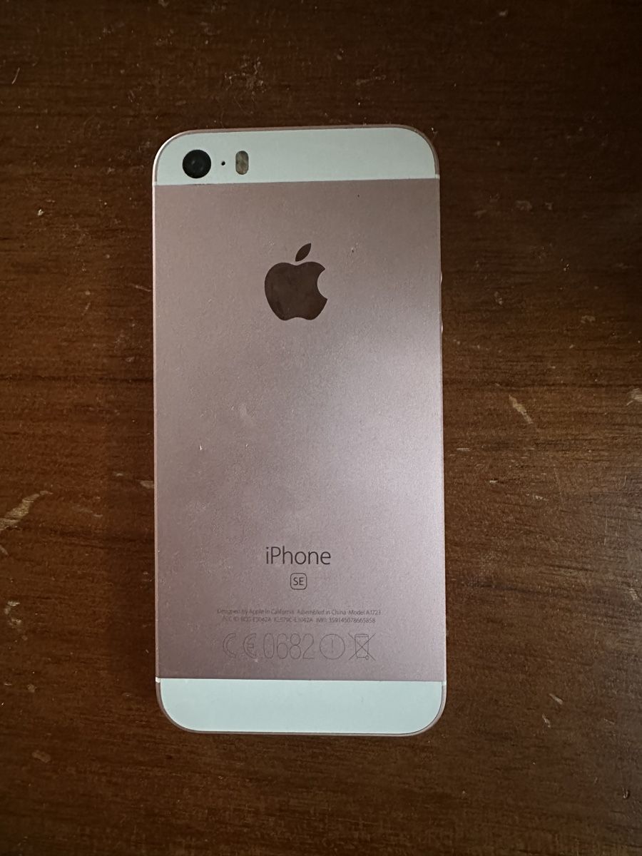 Apple Portables: iPhone 5 SE – D'occasion à Vevey par founy 2