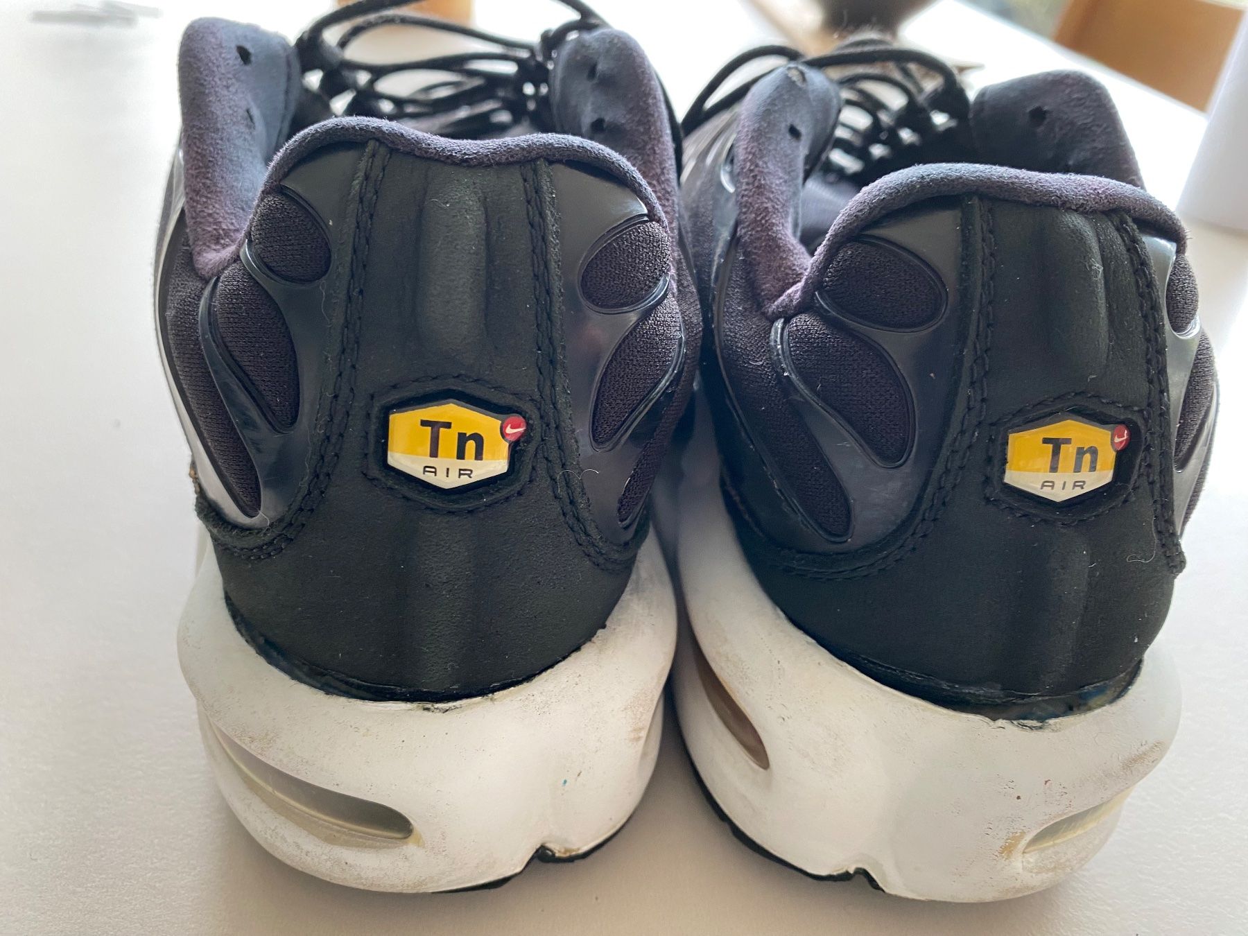 Nike Scarpe da uomo: Sneaker, Nike Air Max Plus Black Snakeskin, Grösse 38 – Usato da Bern venduto da L.I.A. 3