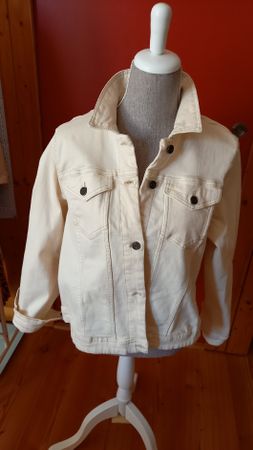 C&A Jeansjacke creme EUR 44 guter Zustand