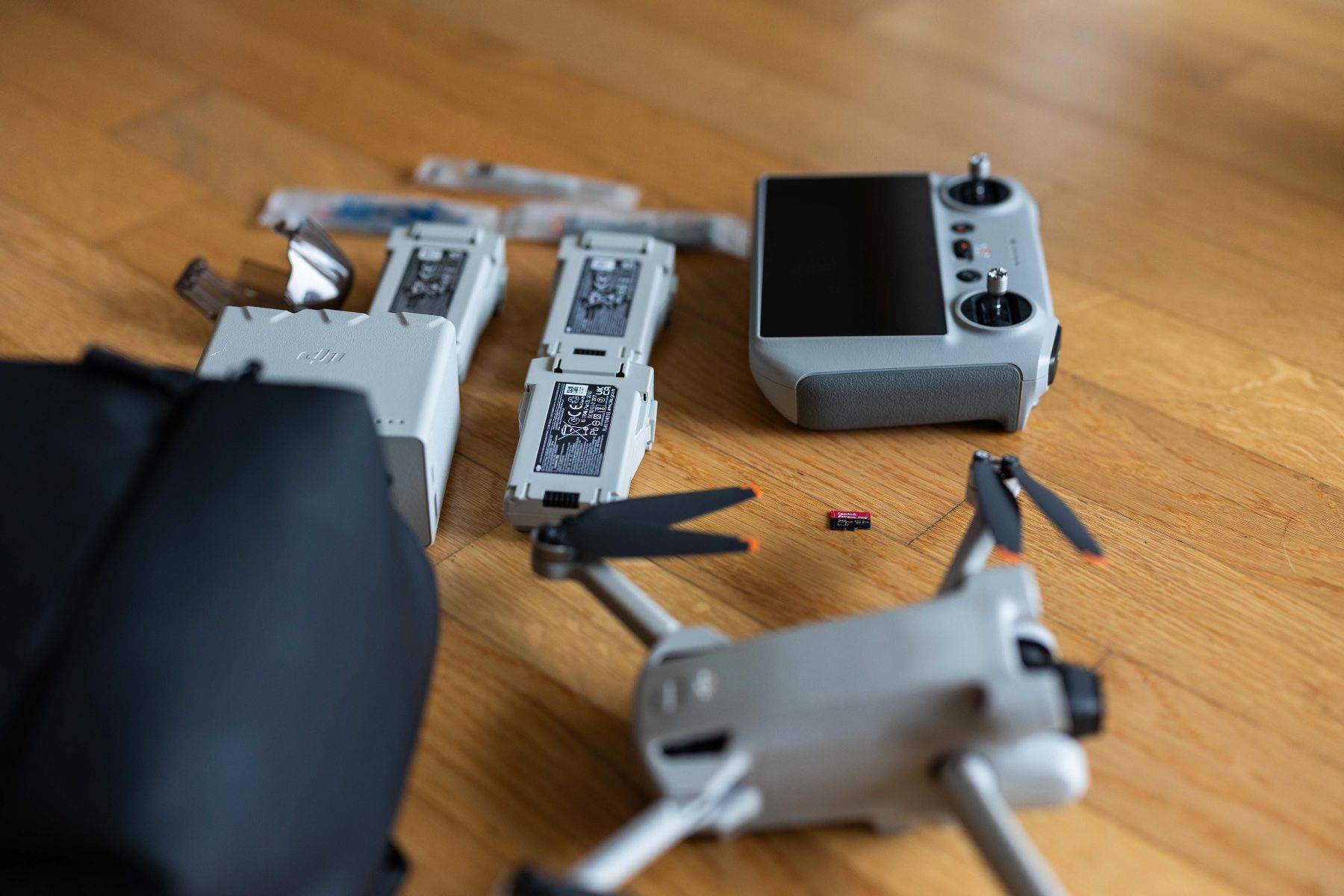 DJI Modellismo RC: Dji Mini 3 Pro Fly more Combo !500m! – Usato da Giswil venduto da Drohnenreparatur 2