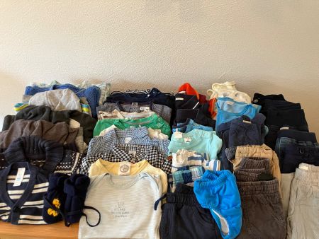 Kleiderset 68 Jungs (40-teilig)
