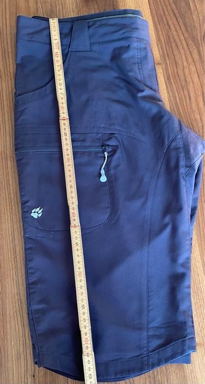 Jack Wolfskin Pantalons: Bermuda Wanderhose Softshell, Jack Wolfskin, grau, Gr. 46 – D'occasion à Sutz par Dalilea 2