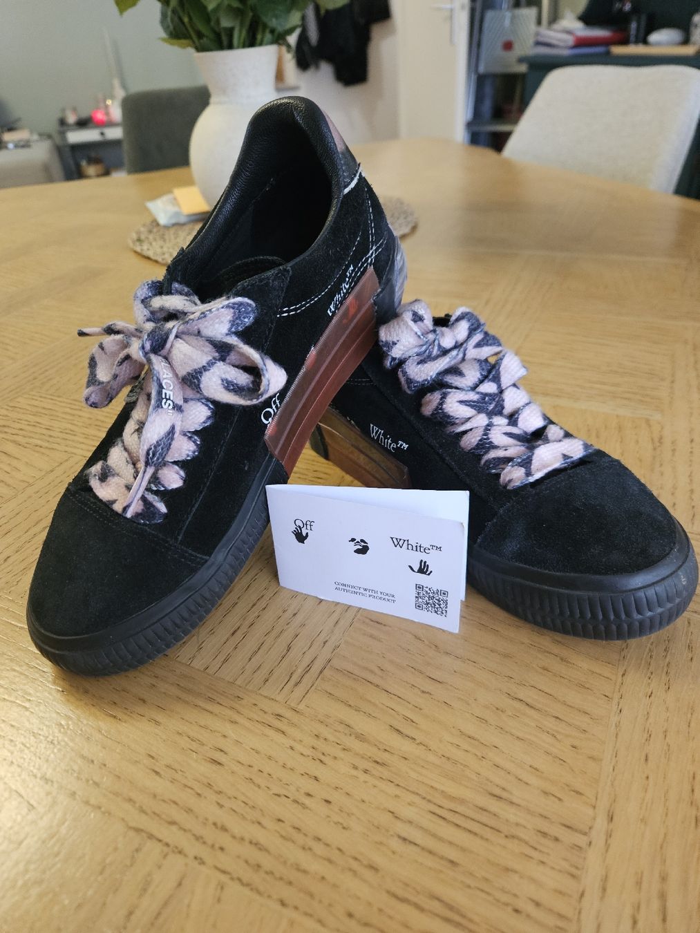 Off-White Scarpe da donna: baskets  – Nuovo (secondo la descrizione) da Chêne-Bourg venduto da gab_7cg8 6