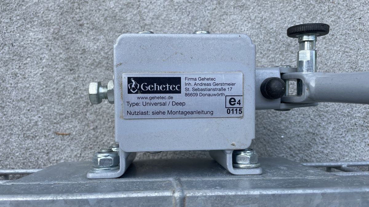 Autos: Gehetec Heckträger Deep – D'occasion à Worben par Juerg111 2