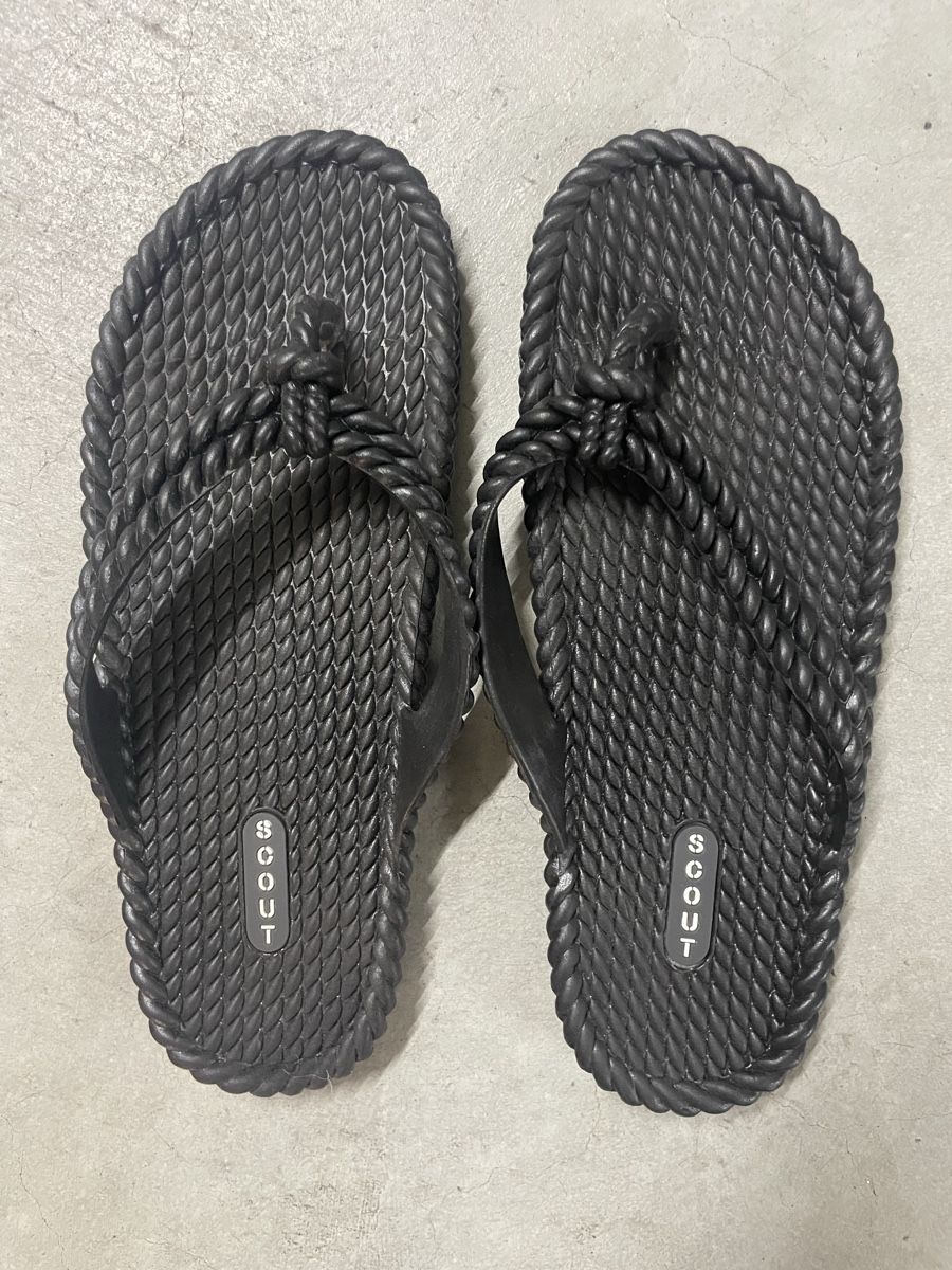 Herrenschuhe: Black Rope Flip Flops, Gr. 42, Summer Vibes! – Neu (gemäss Beschreibung) aus Cham von vsgesser