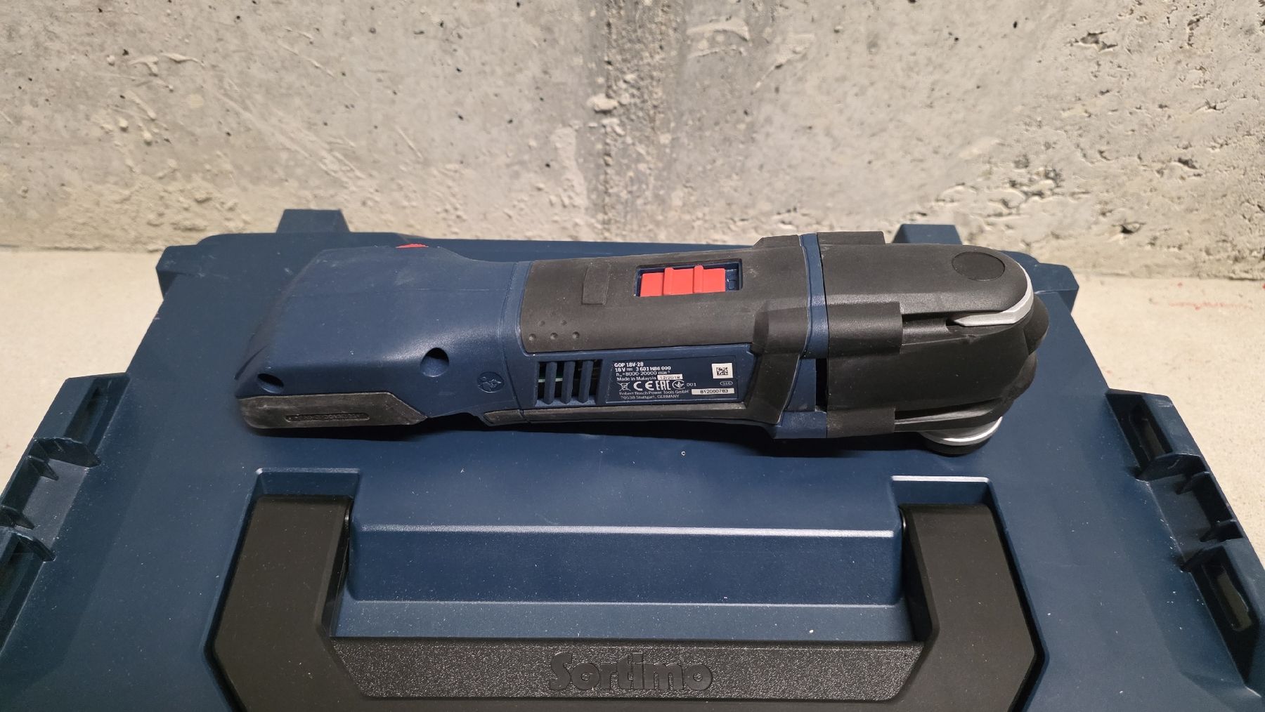 Bosch Tutti gli attrezzi: Bosch GOP 18V-28 Professional Akku-Multitool mit L-Boxx – Usato da Aegerten venduto da R4iM0N 2