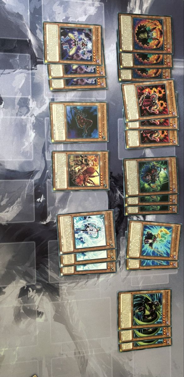 Cartoline: Yugioh Deck Rotdrachen-Erzunterweltler – Usato da Alterswil FR venduto da KaeserR