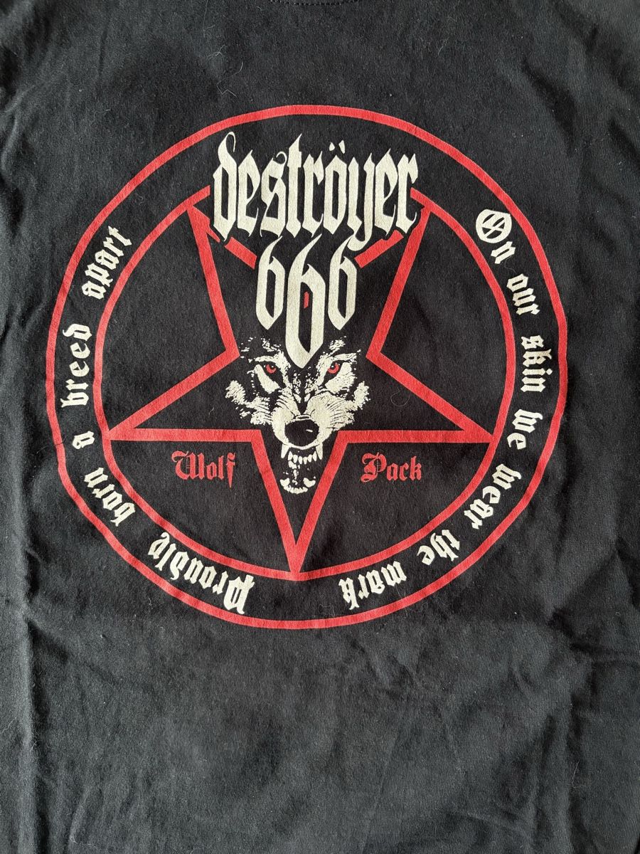 Kleiderpakete: Heavy Metal Shirts – Gebraucht aus Halten von Darkeda 5