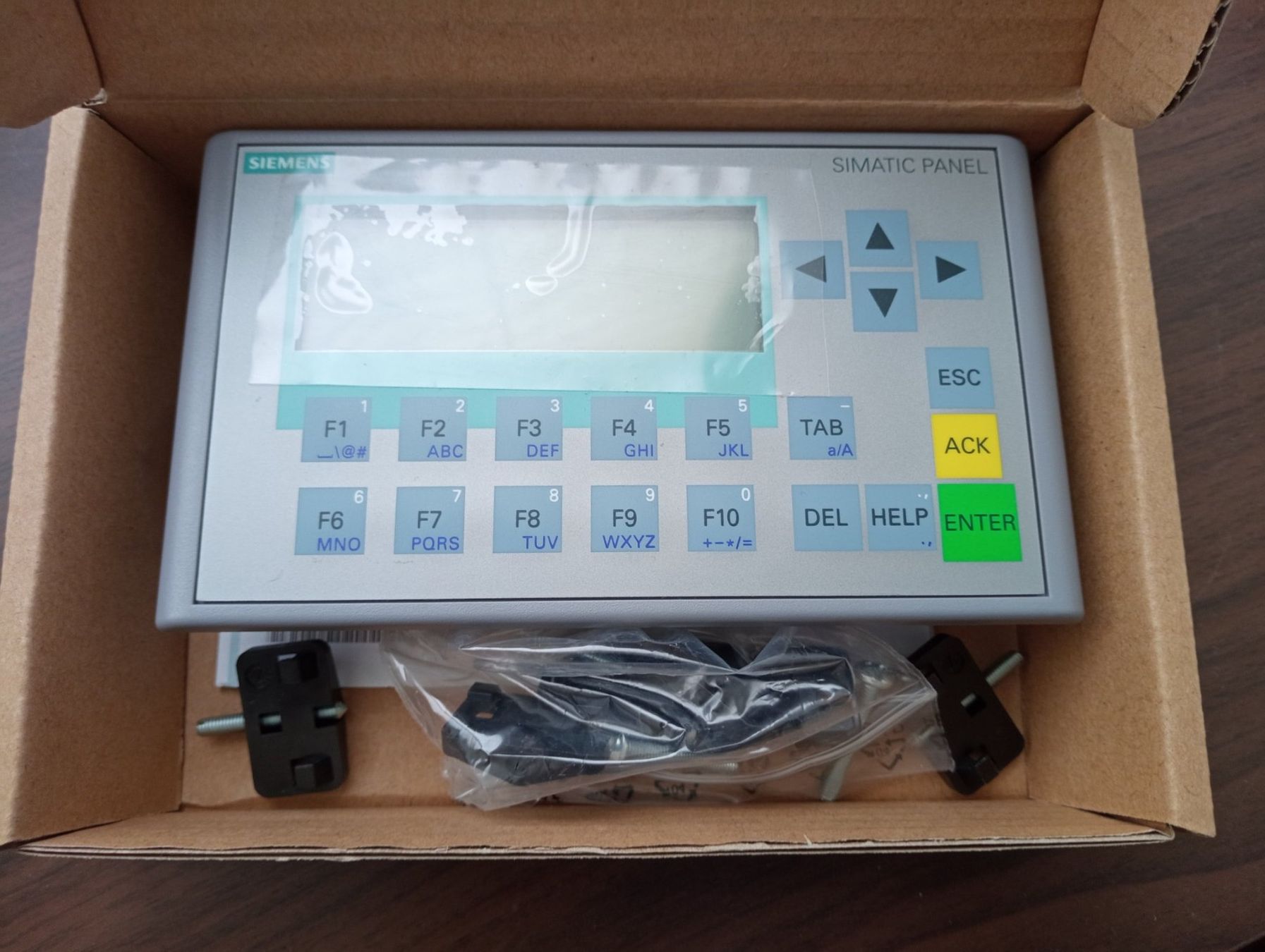 Siemens SIMATIC HMI KP300 Basic mono / 6AV6647-0AH11-3AX0 (Gebraucht ...