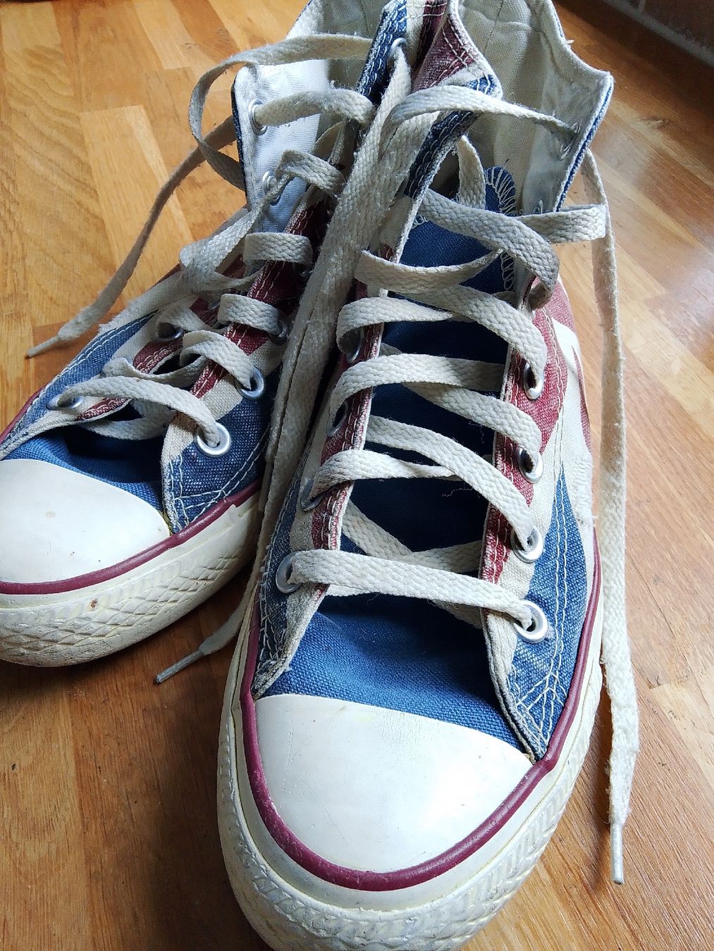 Converse Scarpe da uomo: Sneaker Schuhe  – Usato da Sirnach venduto da Marketeria 1