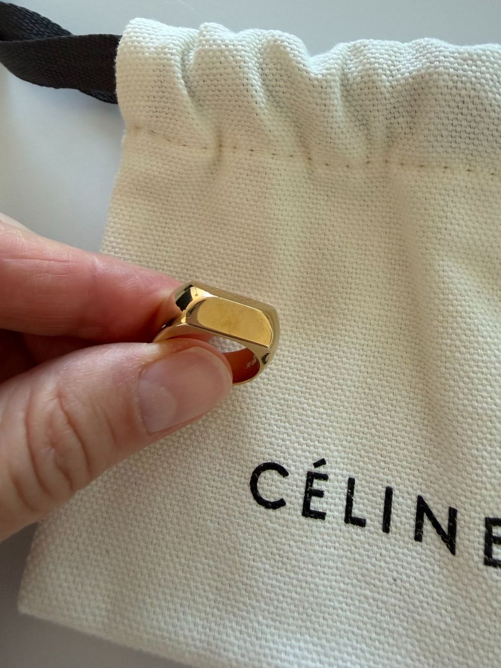 Celine Bagues: CÉLINE (Celine) Fingerring original – D'occasion à Basel par Xaendi 1
