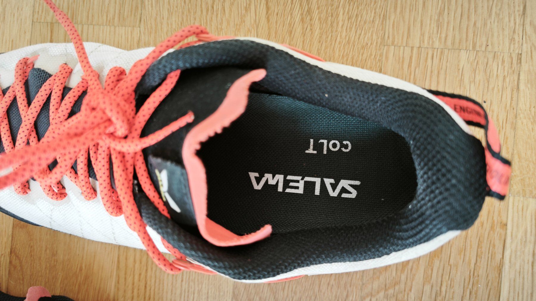 Salewa Damenschuhe: Wanderschuhe Saleva canvas – Gebraucht aus Burgdorf von nas_65x9 3