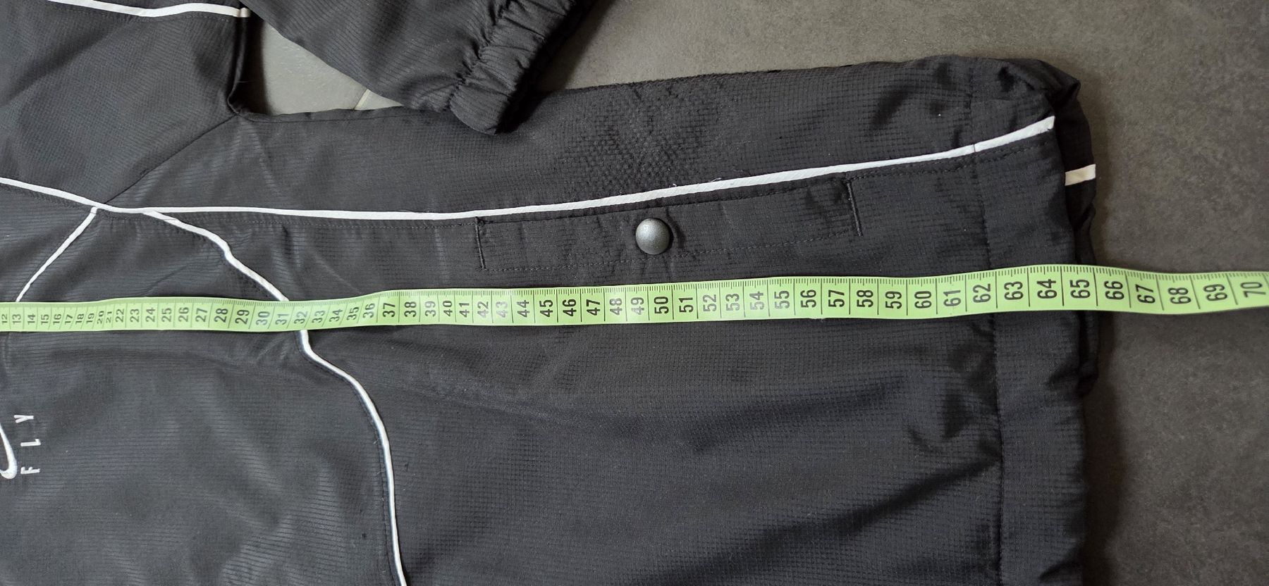 Nike Giacche: Leichte Jacke Nike Gr. S – Usato da Lyss venduto da Urma5 1