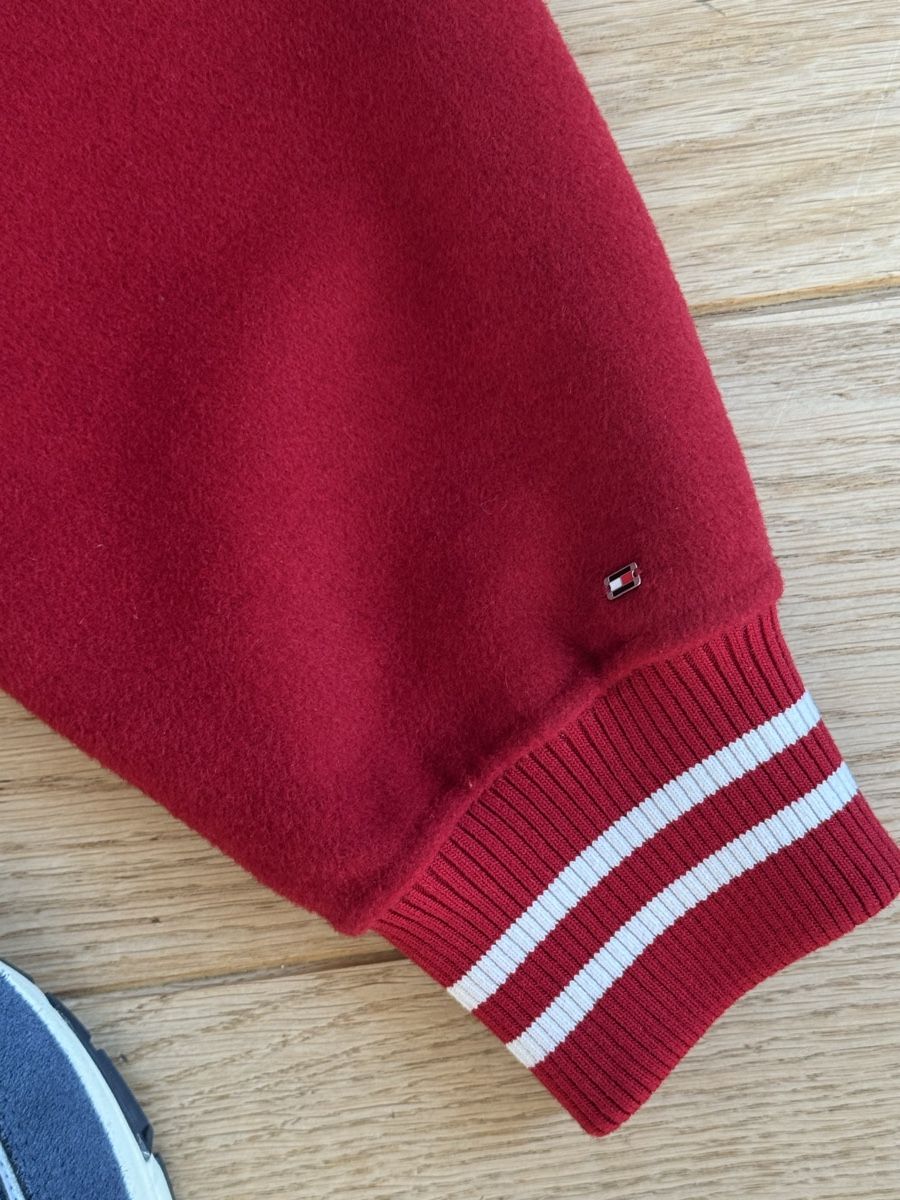 Tommy Hilfiger Vestes: Varsity Jacket TOMMY HILFIGER – Neuf (Voir description) à Coppet par Apicius1 5