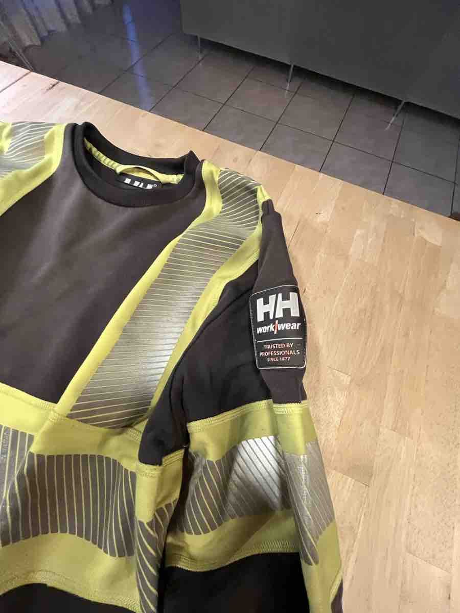 Helly Hansen Maglioni & Felpe: Pull de travail Helly Hansen homme gris taille M – Usato da Savièse venduto da Vaudan88 1