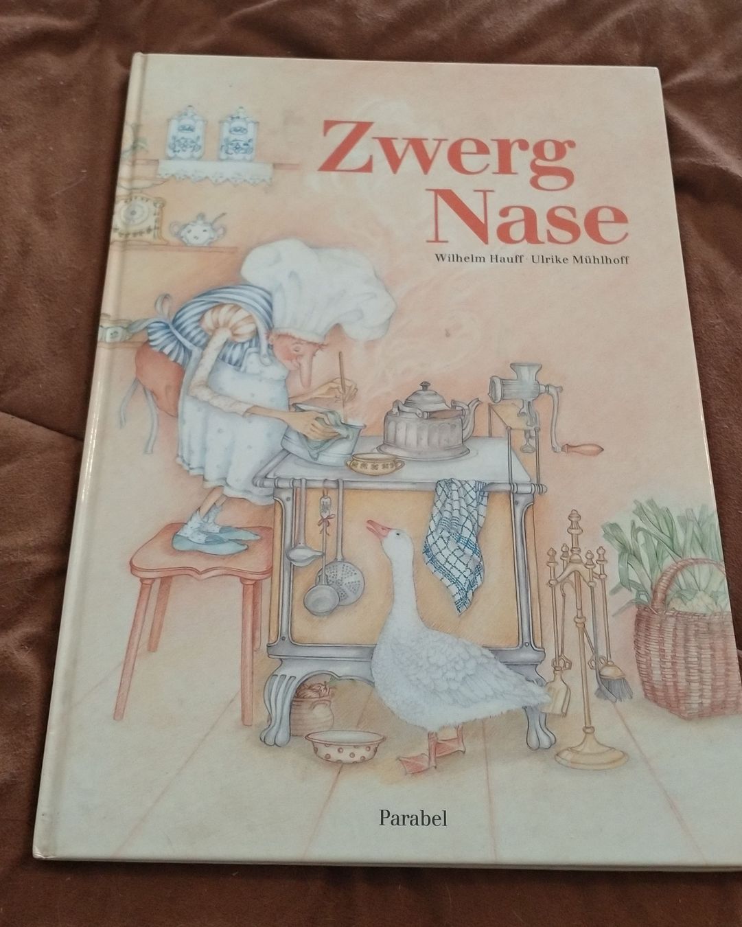 Libri: Kinderbuch Zwergnase - Eine bezaubernde Geschichte! – Usato da Willisau venduto da Mili2312