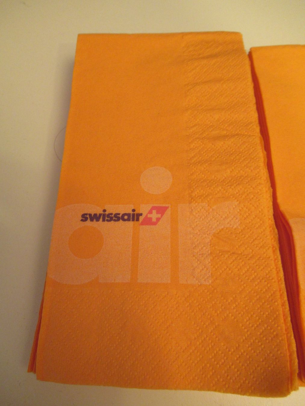 Tovaglioli: Swissair Servietten - Orange - "Neu" – Nuovo (secondo la descrizione) da Binz venduto da Hailqueen 1