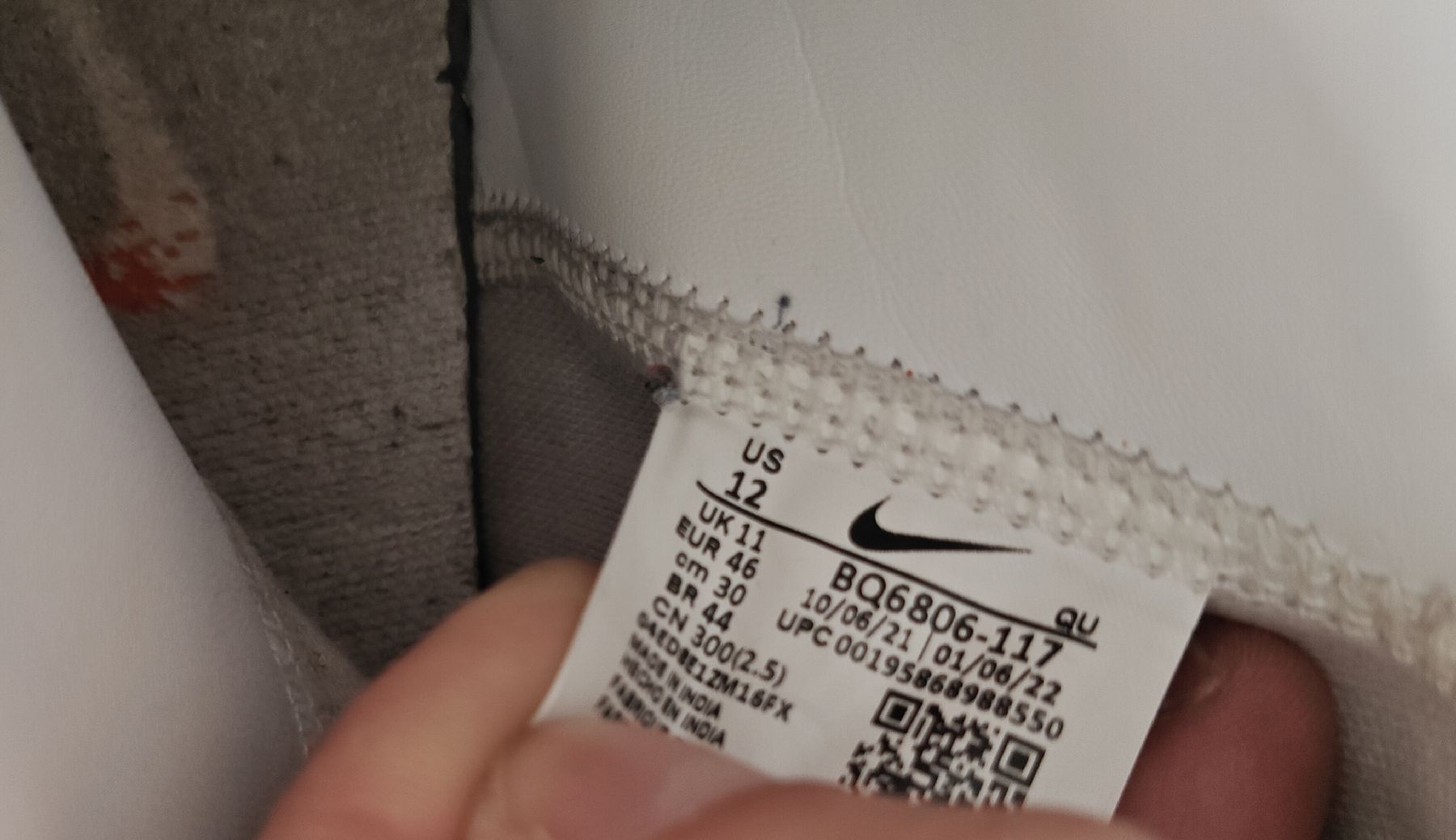 Nike Chaussures hommes: Nike Blazer Mid 77 Grösse 46 – D'occasion à Basel par Baze93 2