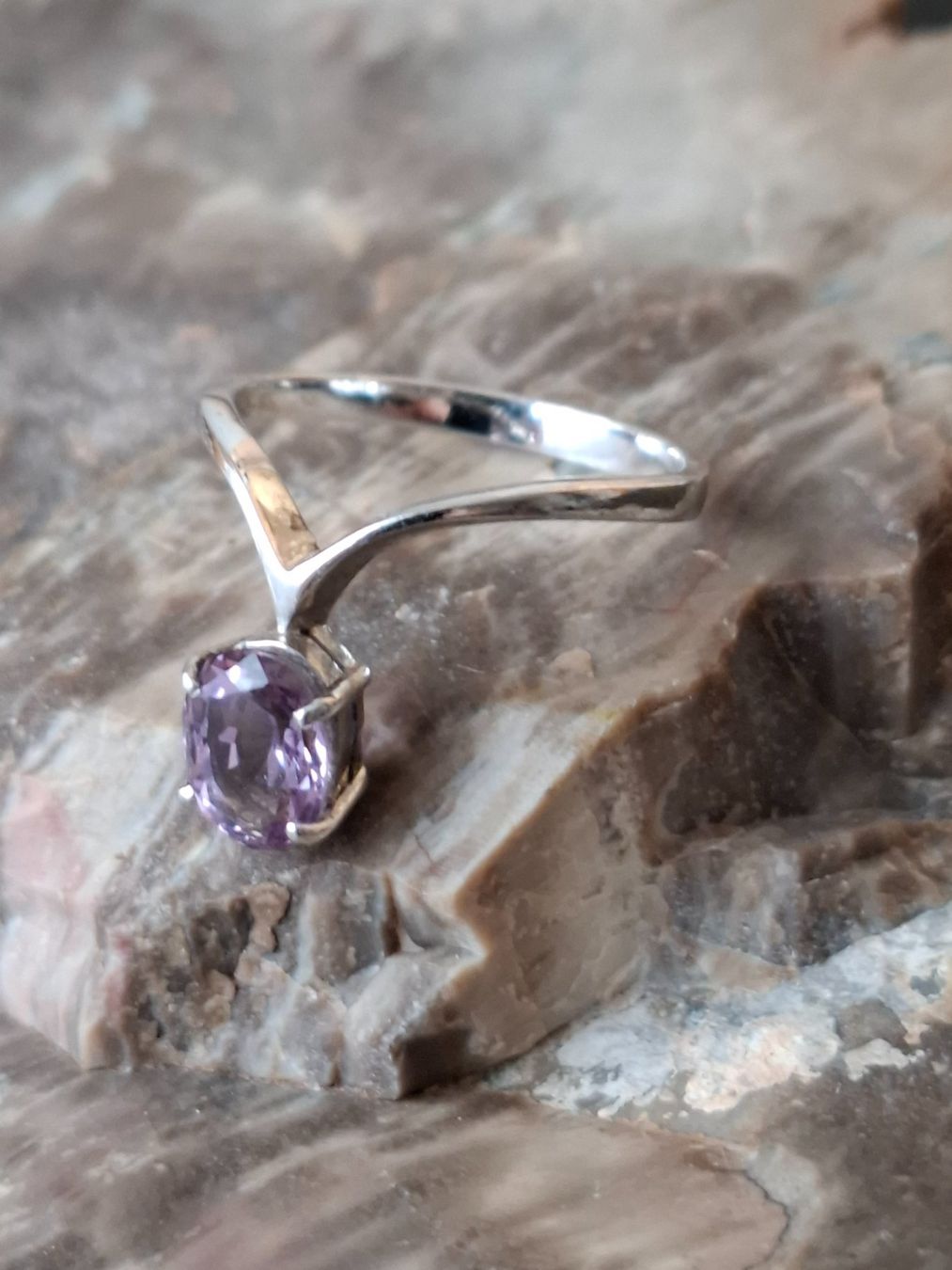 Anelli: Ring mit Amethyst S 925 – Usato da Zwieselberg venduto da Halifaxmendusli 1