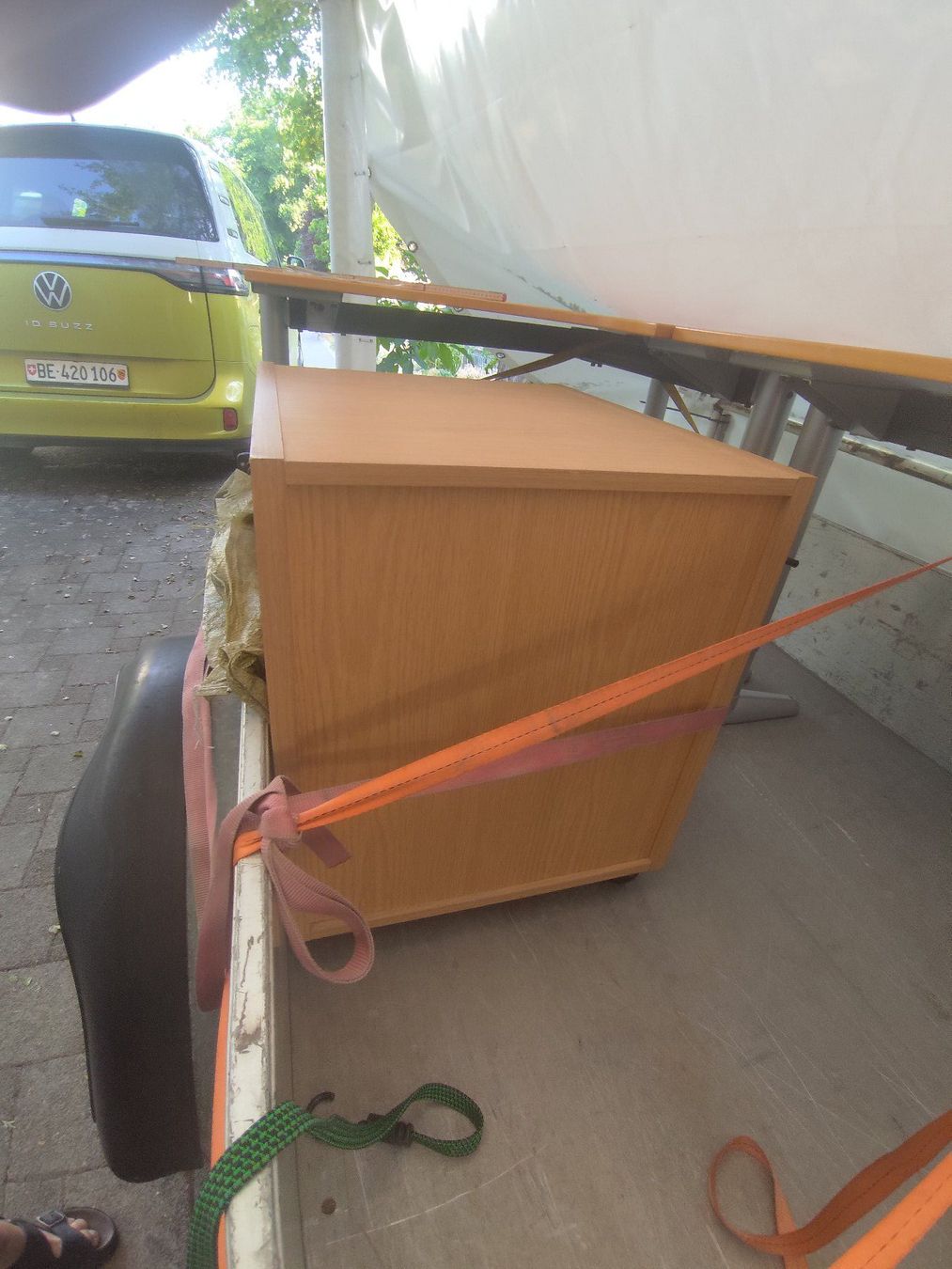 Scrivanie: Schreibtisch Buche Optik L-Form mit Schubladencontainer – Usato da Kräiligen venduto da Kuertu007 7