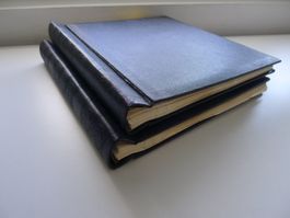 2 Alben mit Schweizer Briefmarken