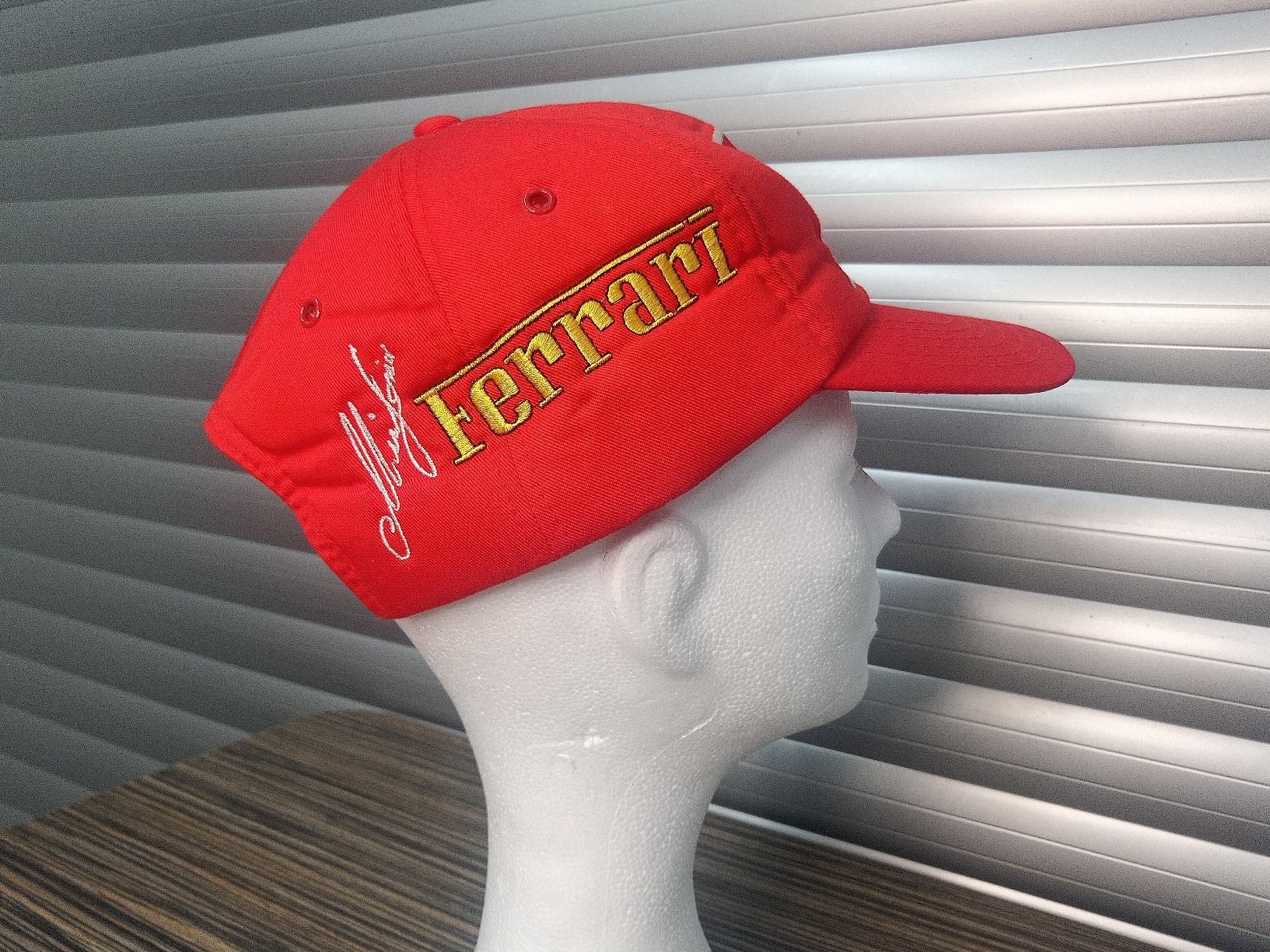 Copricapi, berretti & cappellini: Ferrari Cap Marlboro  – Nuovo (secondo la descrizione) da Reiden venduto da Zofi-Brocki