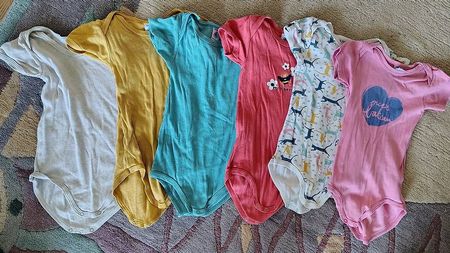 Petit Bateau Kurzarm-Bodies Grösse 86 / 24 Monate