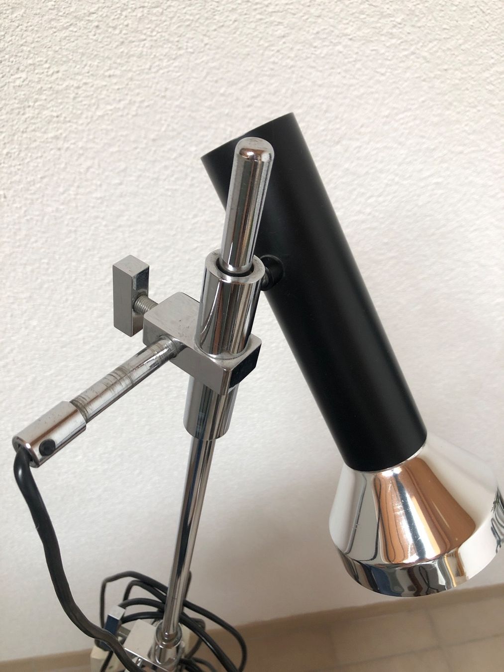 Lampen: Sehr schöne seltene Designer Stehlampe mit 2 Leuchte – Gebraucht aus Sirnach von Gozogo 5