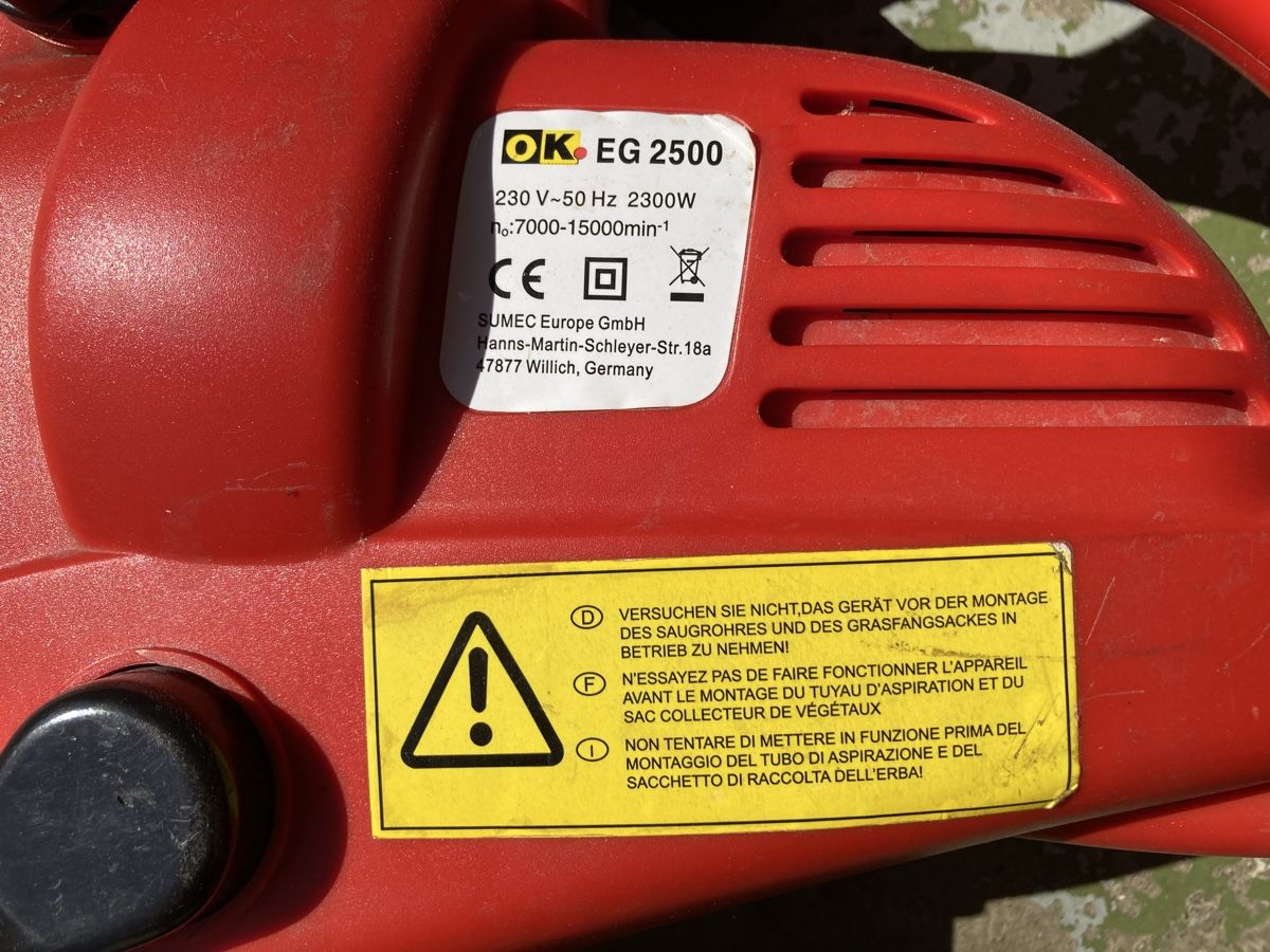 Laubbläser & Laubsauger: Laubbläser/-sauger elektrisch – Gebraucht aus Münchenstein von Patience 1