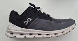 On Cloudrunner Wide Grösse 44 fast neu