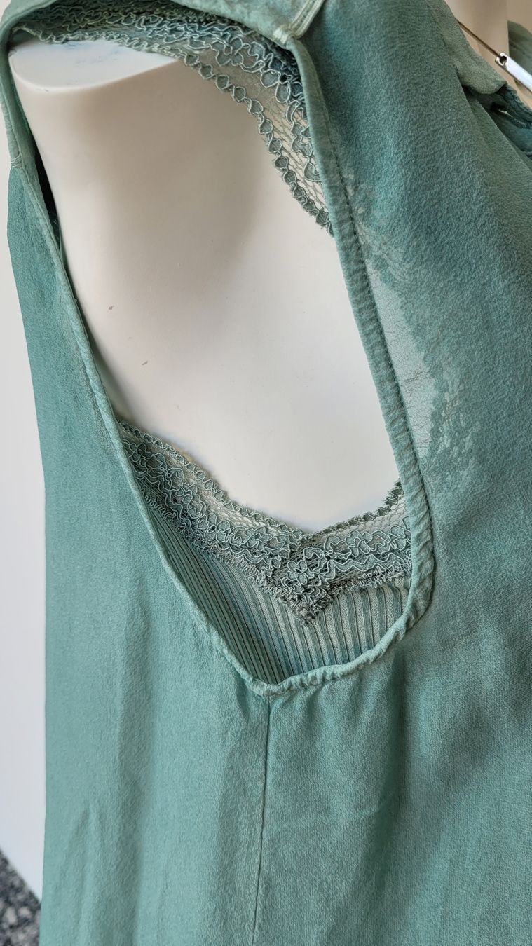 Nile Camicette: Nile edle Bluse & Spitzen-Top, Seide, Grösse S NEU – Nuovo e nell'imballaggio originale da Rüti ZH venduto da Kathleen 4