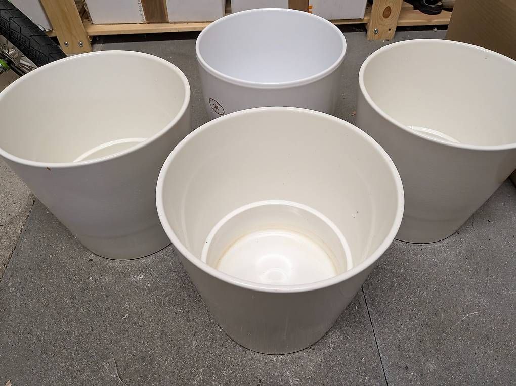 Ikea Vasi per fiori: 4 Weiss Übertöpfe 19cm – Usato da Zürich venduto da han_vs9p 1