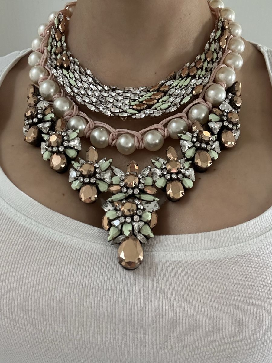 Catenine: SHOUROUK Statement-Halskette LUXUS-Designer – Nuovo e nell'imballaggio originale da Buchs ZH venduto da KittyInStyle