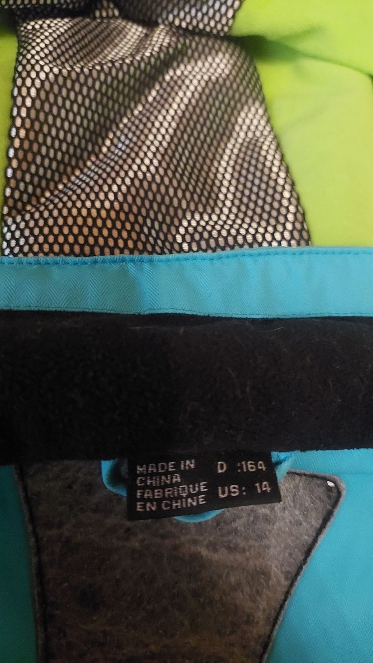 Killtec Giacche: SkiJacke/Winterjacke Killtec gr.164 – Usato da Basel venduto da O-MEGA 7