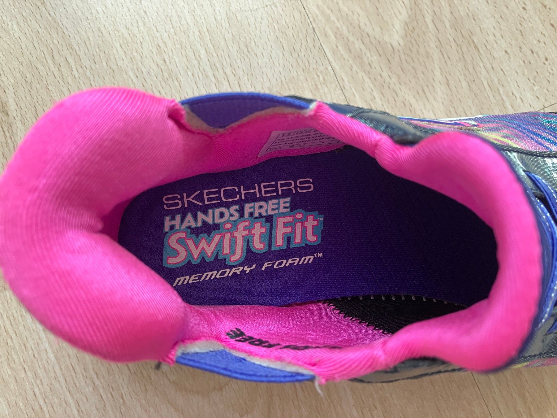 Skechers Scarpe per ragazze: Skechers Swift Fit – Usato da Basel venduto da bebbix3 3