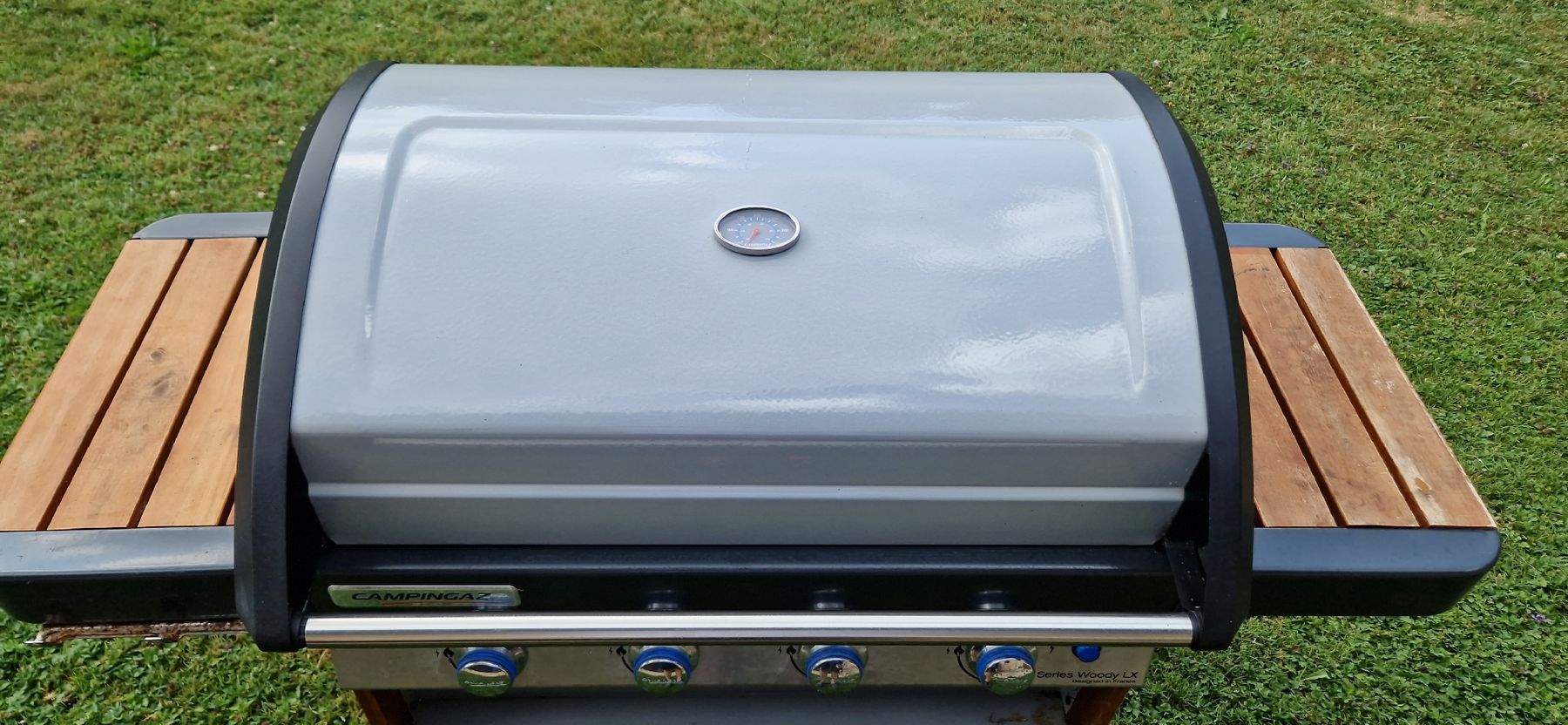 Grils: Barbecue Campingaz 4 series Woody LX – D'occasion à St. Ursen par cpi23 5