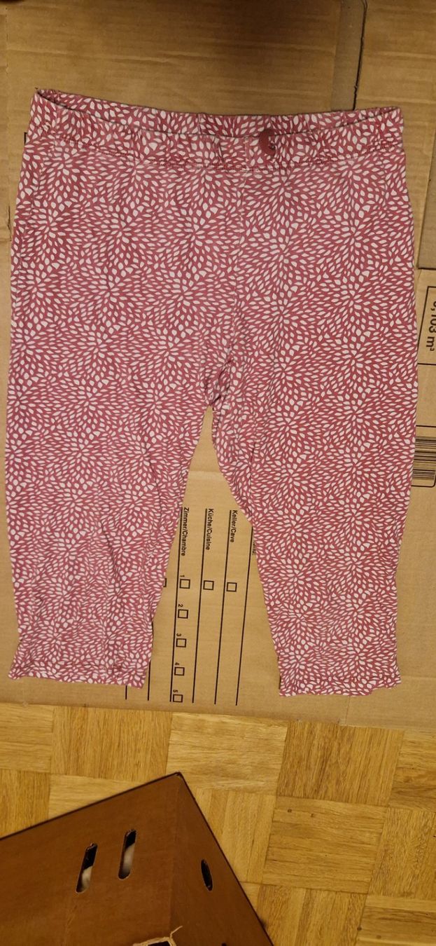 Lotti di vestiti: verschiedene Hosen, Gr 36 – Usato da Kriens venduto da Evelyne.borth 3
