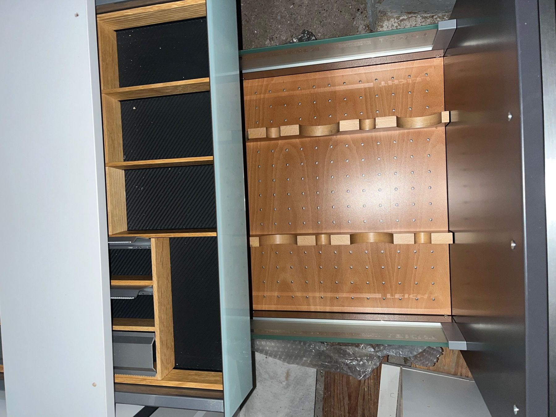 Cucine complete: Freistehende Küchen-Theke der Marke LEICHT – Nuovo (secondo la descrizione) da Schüpfen venduto da Centurion65 4